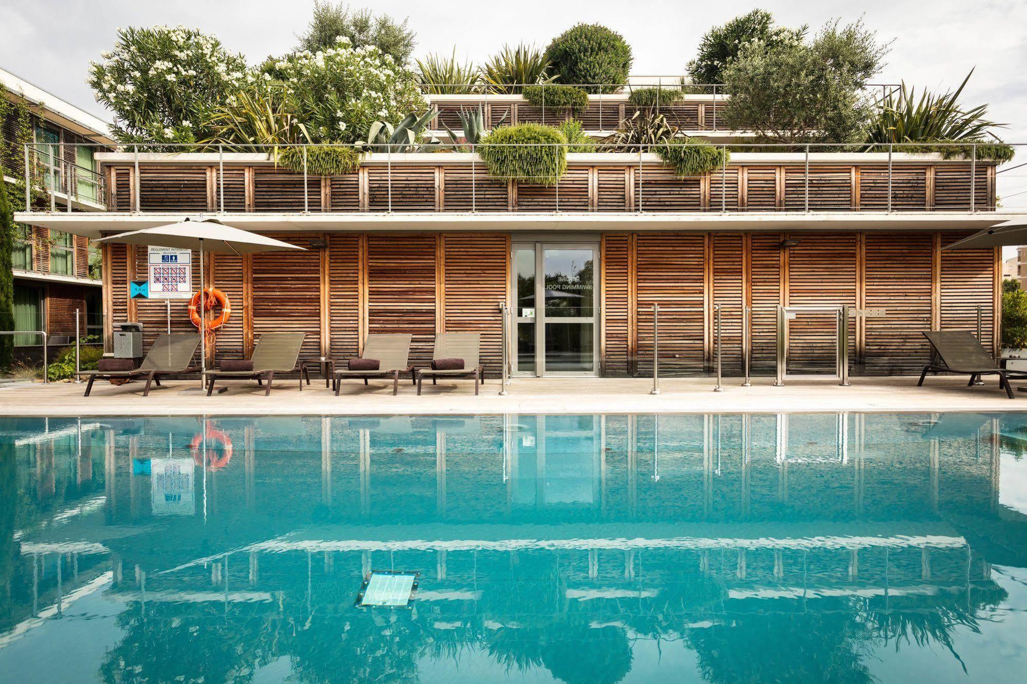 Courtyard By Marriott Montpellier Hotel Exterior foto